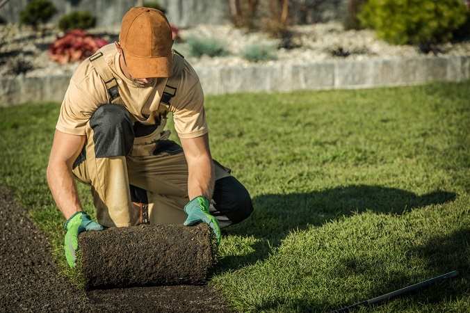 Measurement Regulations That Apply When Selling Landscaping Materials